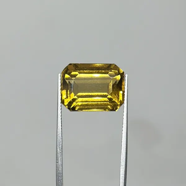 Representative Honey Quartz gemstone